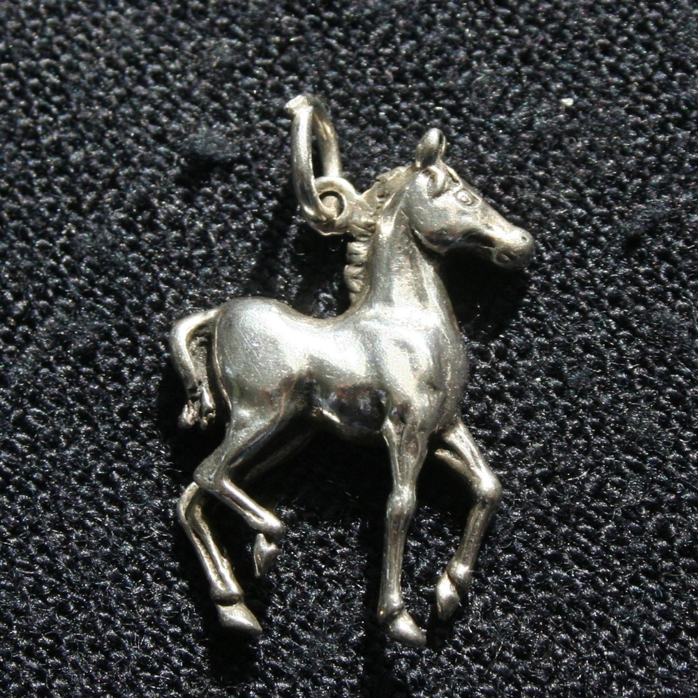 Sterling Silver Trotting Horse Charm